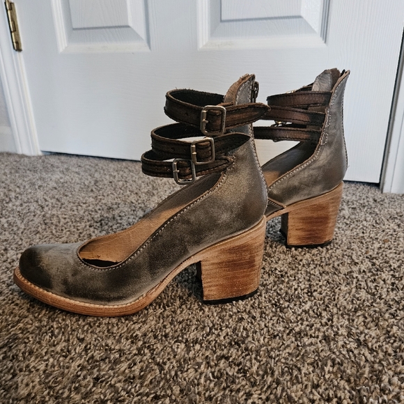 Freebird by Steven Randi - Size 6 - Picture 2 of 6